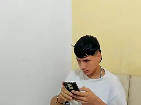 jhon-bom online show from 04/29/26, 01:59