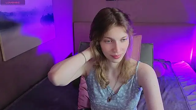 Emily Cartex online show from 06/26/26, 05:45