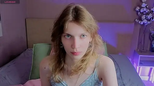 Emily Cartex online show from 07/13/26, 05:43