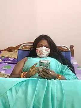 Snapshot of telugu_Geetha40 chatting on 05/08/26, 09:47 telugu Geetha40 online show from 05/08/26, 09:47