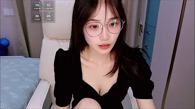 Snapshot of Nancy-A1 chatting on 06/21/26, 01:46 Nancy-A1 online show from 06/21/26, 01:46