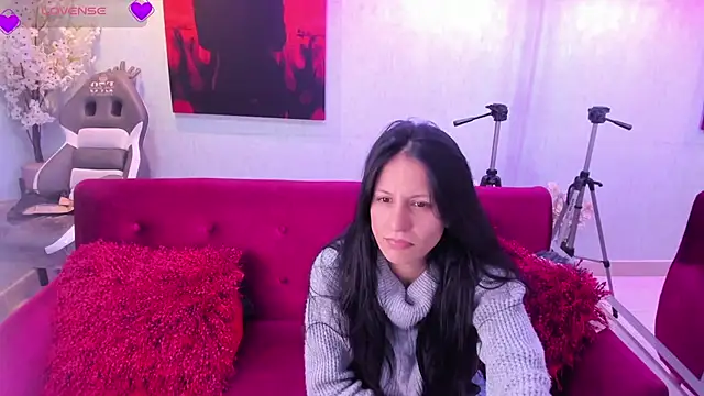 Snapshot of Antonella_rivers chatting on 06/10/26, 12:37 Antonella rivers online show from 06/10/26, 12:37
