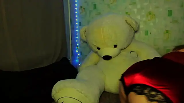 LillyHaigh online show from 04/29/26, 12:16