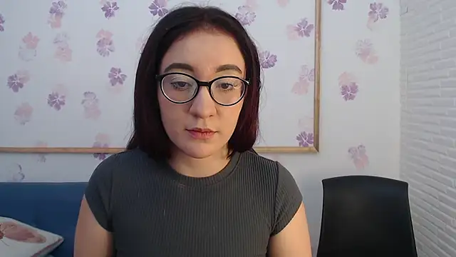 Snapshot of Karol_prescot chatting on 04/30/26, 02:01 Karol prescot online show from 04/30/26, 02:01