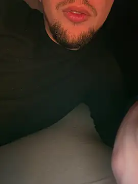 hotzero online show from 04/28/26, 03:22