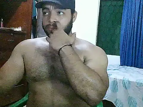 Snapshot of Bearmachin chatting on 06/20/26, 03:09 Bearmachin online show from 06/20/26, 03:09