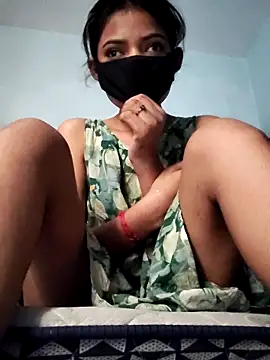 Aaliya-- online show from 04/26/26, 07:50