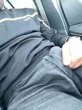 Denizenci online show from 04/28/26, 08:19