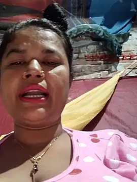 Snapshot of Gulapi_N chatting on 05/16/26, 02:05 Gulapi N online show from 05/16/26, 02:05