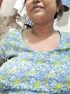 Gulapi N online show from 08/05/26, 01:25