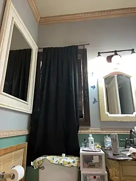 Vanessa Valentine online show from 07/28/26, 01:43