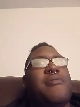 FriskyBismuthXXX online show from 06/29/26, 02:29