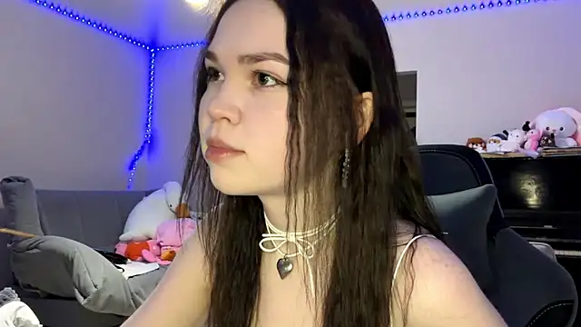 Esmi12345 online show from 04/27/26, 02:04