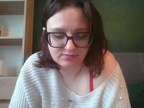 Snapshot of sensual_paris chatting on 05/15/26, 05:25 sensual paris online show from 05/15/26, 05:25