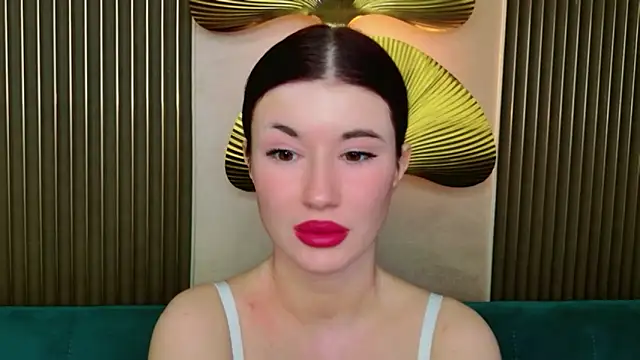 Gina lima online show from 05/10/26, 01:33