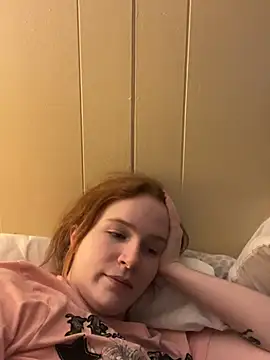 IvelynnMoon online show from 04/27/26, 12:52