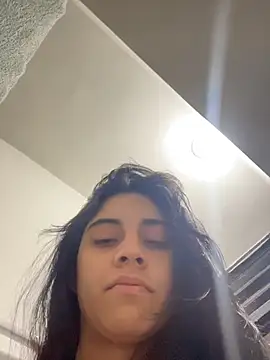 Snapshot of mia_moonna chatting on 06/27/26, 11:04 mia moonna online show from 06/27/26, 11:04