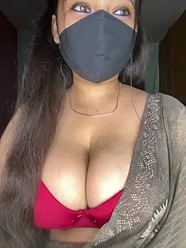 Snapshot of Naughty_pooja44 chatting on 05/21/26, 06:37 Naughty pooja44 online show from 05/21/26, 06:37