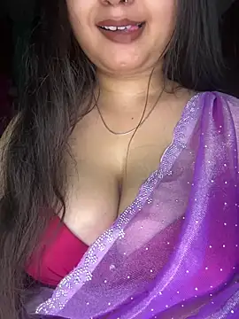 Snapshot of Naughty_pooja44 chatting on 05/31/26, 07:26 Naughty pooja44 online show from 05/31/26, 07:26