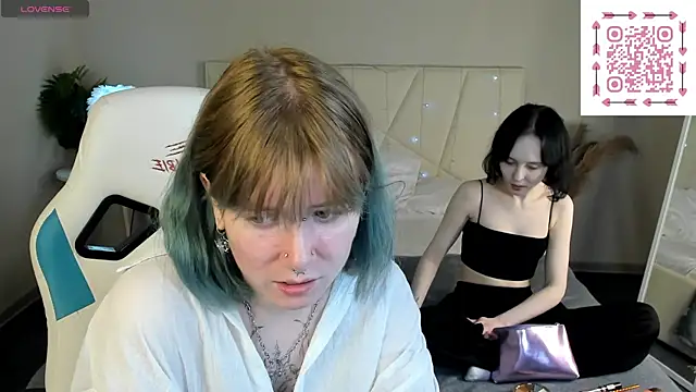Elira Vane online show from 05/27/26, 03:03