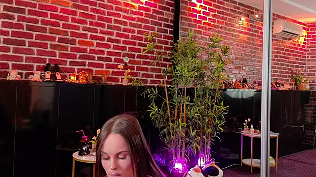 HannahIsabellee online show from 05/01/26, 07:51