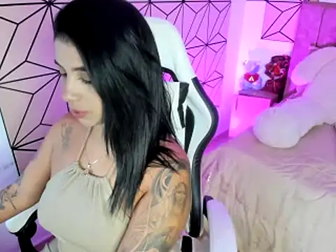 Vanessa  lopez1 online show from 04/29/26, 10:05