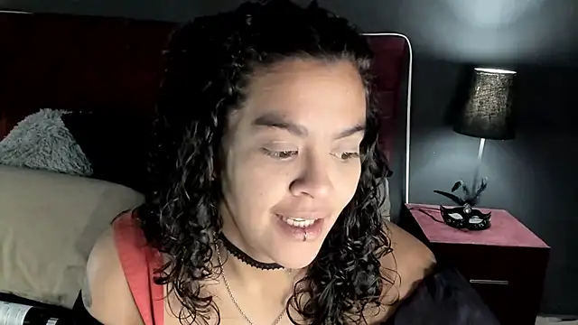 Snapshot of ZiaNoir_ chatting on 07/24/26, 04:38 ZiaNoir online show from 07/24/26, 04:38