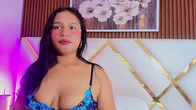 Snapshot of Sara_Chanel_ chatting on 06/05/26, 12:39 Sara Chanel online show from 06/05/26, 12:39