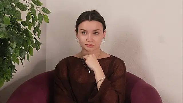 CoralMccarron online show from 04/29/26, 10:19