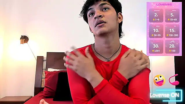 Snapshot of SahirCharm chatting on 05/16/26, 05:23 SahirCharm online show from 05/16/26, 05:23