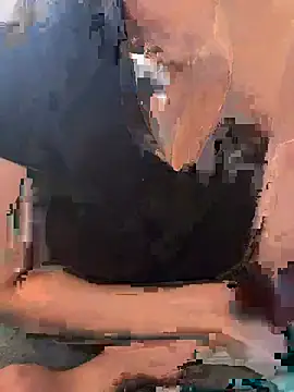 Hot-Hanona online show from 05/03/26, 01:17