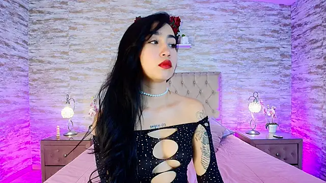 AshleyGross  online show from 04/28/26, 10:04