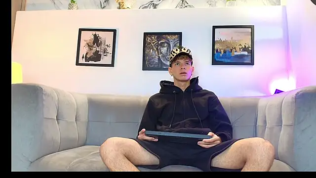 KING BOYS2026 online show from 06/19/26, 01:54