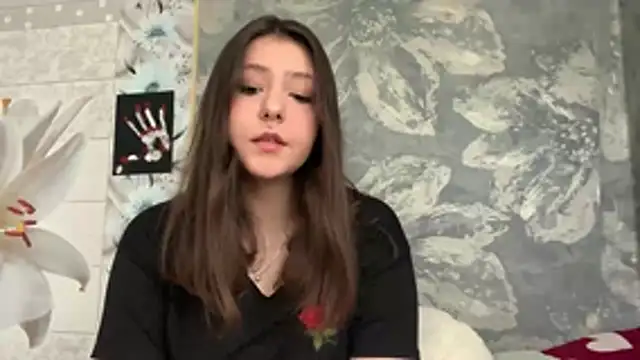 RonniJess online show from 04/30/26, 07:25