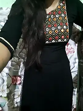 Snapshot of Your_khushi71 chatting on 07/04/26, 05:52 Your khushi71 online show from 07/04/26, 05:52