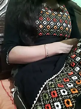 Snapshot of Your_khushi71 chatting on 07/07/26, 04:33 Your khushi71 online show from 07/07/26, 04:33