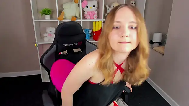 Emmaa Kimm online show from 05/15/26, 11:01