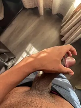 Freakstarza online show from 04/28/26, 10:53