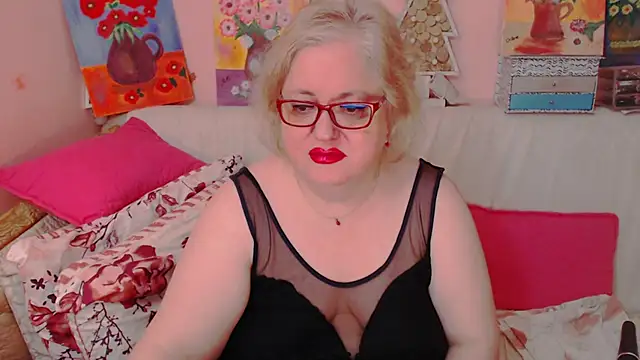Snapshot of Maturelove_xxx chatting on 05/19/26, 06:58 Maturelove xxx online show from 05/19/26, 06:58