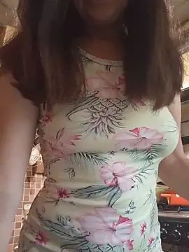 MerelinMILf2 online show from 06/03/26, 09:56