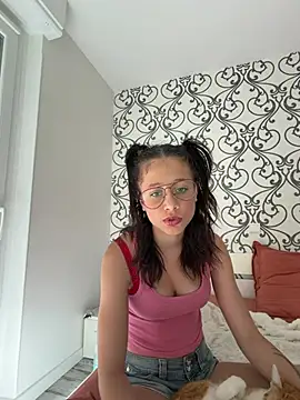 lilou philips online show from 06/02/26, 12:29