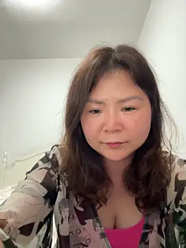 linda51863 online show from 05/20/26, 02:34