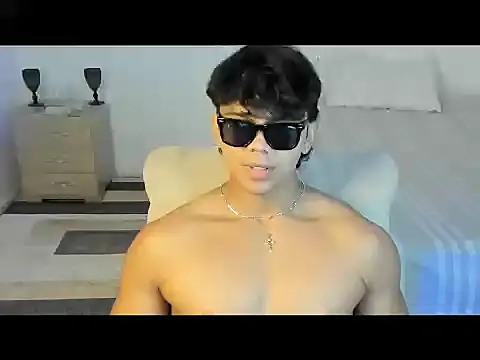 noahprada online show from 05/22/26, 05:03