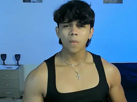 noahprada online show from 06/10/26, 04:34