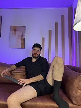 DomBoy  online show from 06/10/26, 08:19