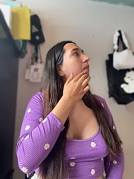 Alix Rousses20 online show from 06/10/26, 04:50
