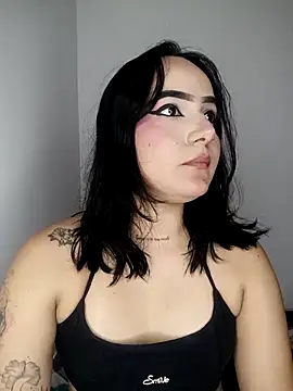lucyparker 28 online show from 05/13/26, 03:59