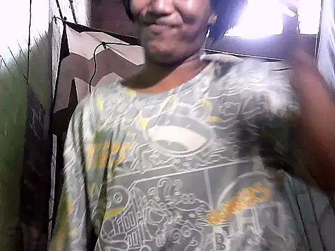 Snapshot of bj_l0ve chatting on 05/16/26, 06:43 bj l0ve online show from 05/16/26, 06:43
