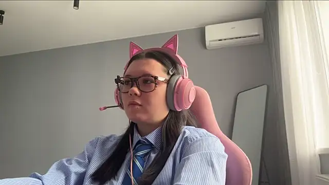 BPDkitty online show from 04/30/26, 01:17