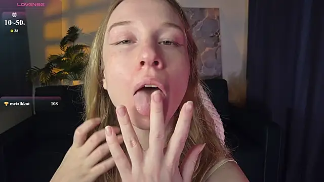 Eve Sin online show from 06/26/26, 03:11